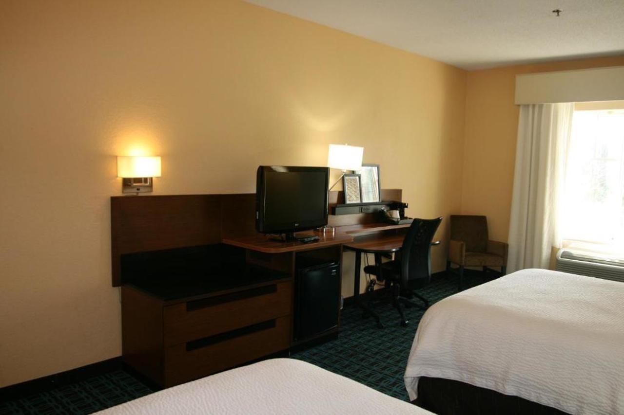 Fairfield Inn & Suites Hilton Head Island Bluffton Buitenkant foto
